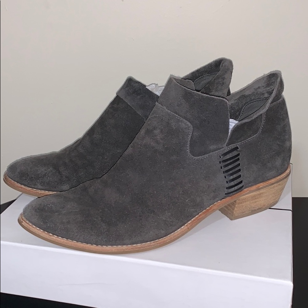 Authentic Dolce Vita Suede Boots